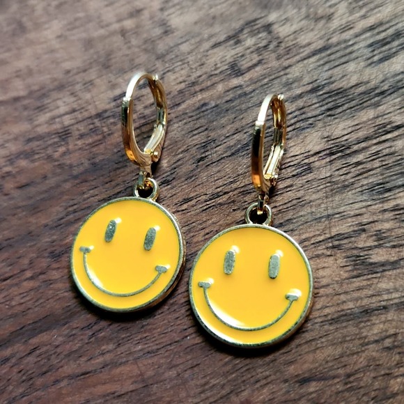 Jewelry - Smiley Hoop Dangle Earrings